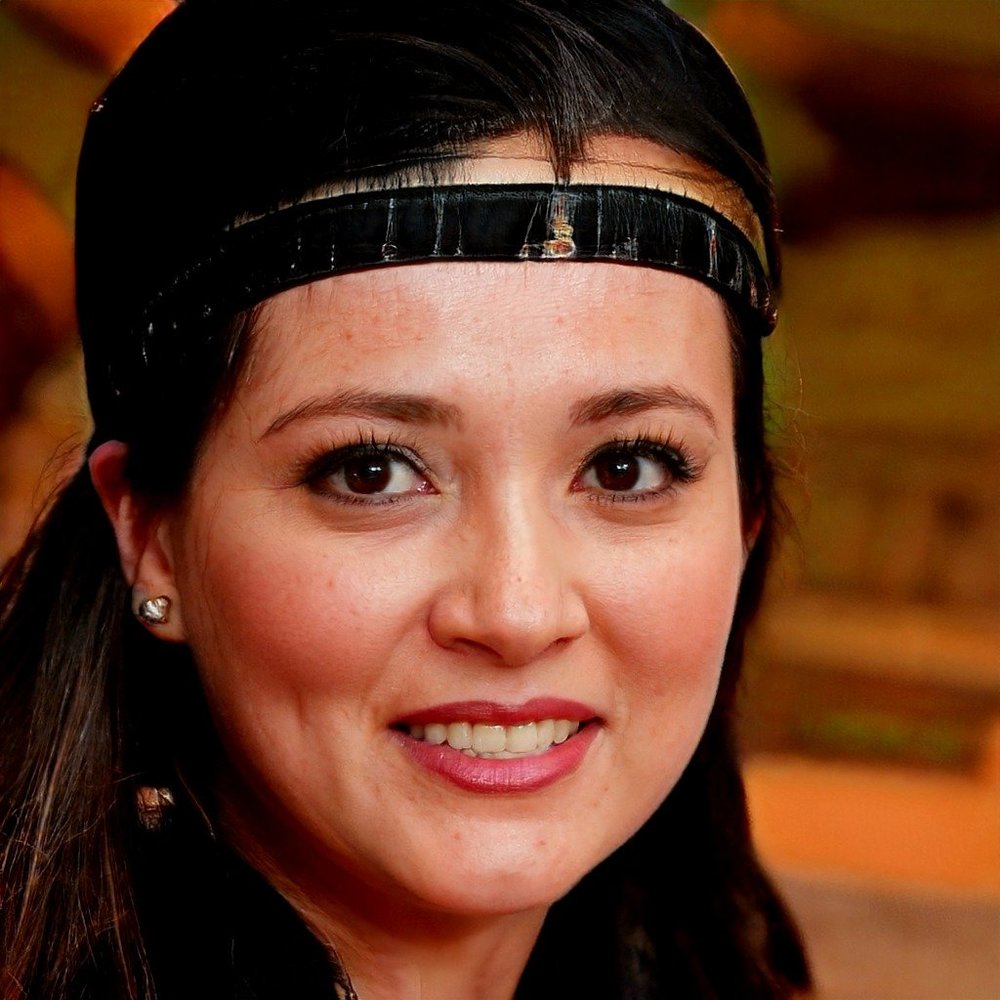 COPY - Meet your Posher, Danielle